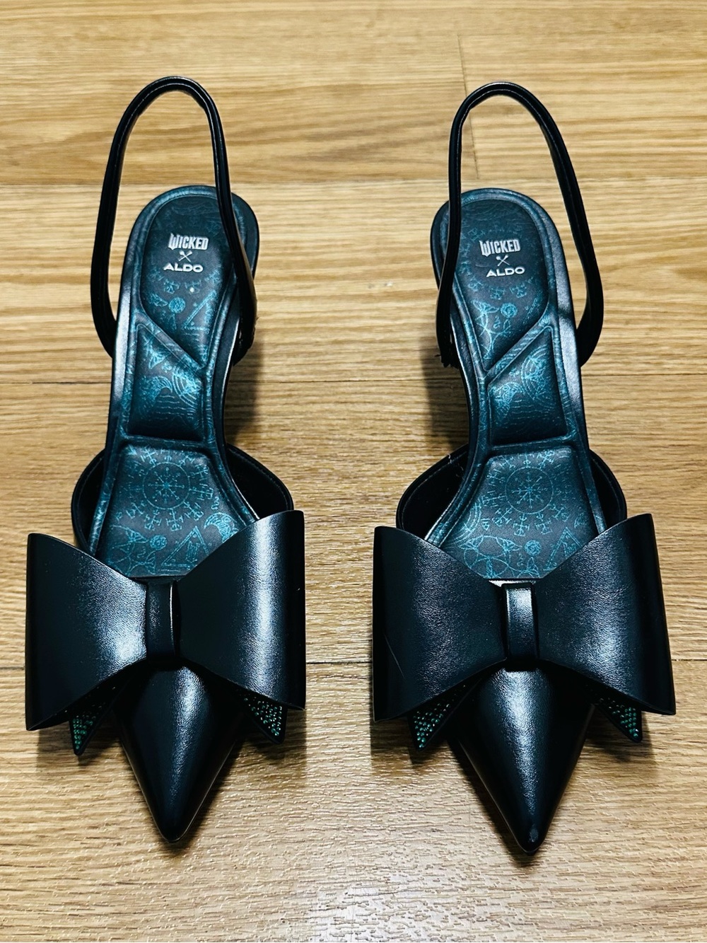 ALDO x Wicked “Wickedly Beautiful” Bow Slingback Heels Black Pointed Toe Pumps